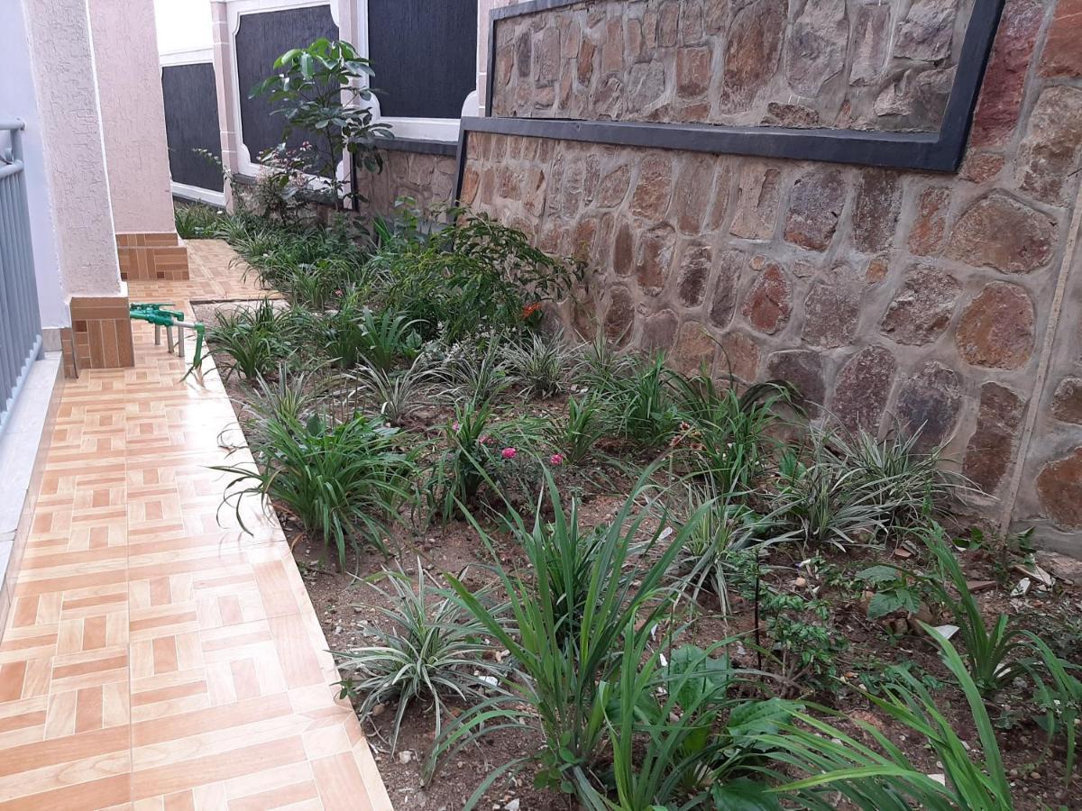 Puma Aparthotel - Nyarutarama Kigali Ngoại thất bức ảnh