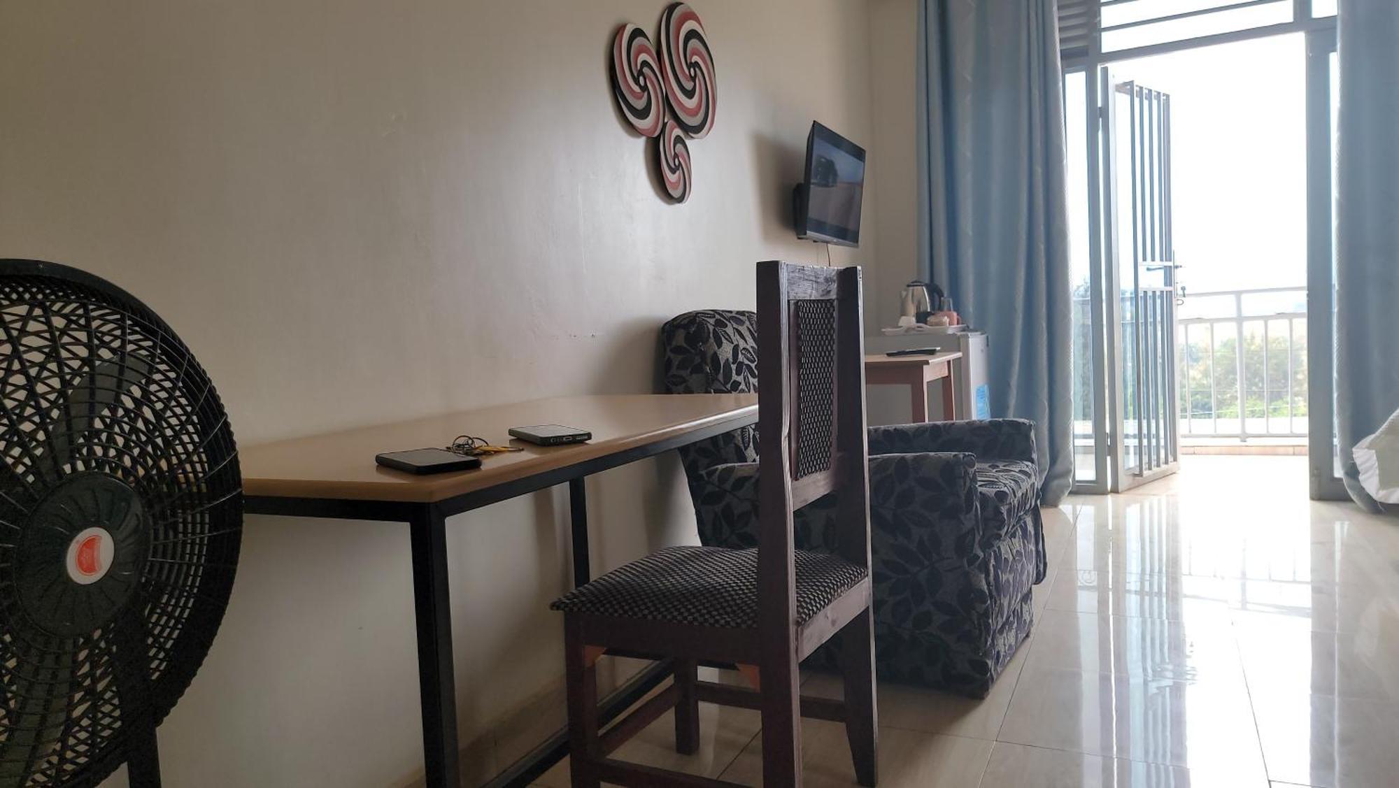 Puma Aparthotel - Nyarutarama Kigali Ngoại thất bức ảnh